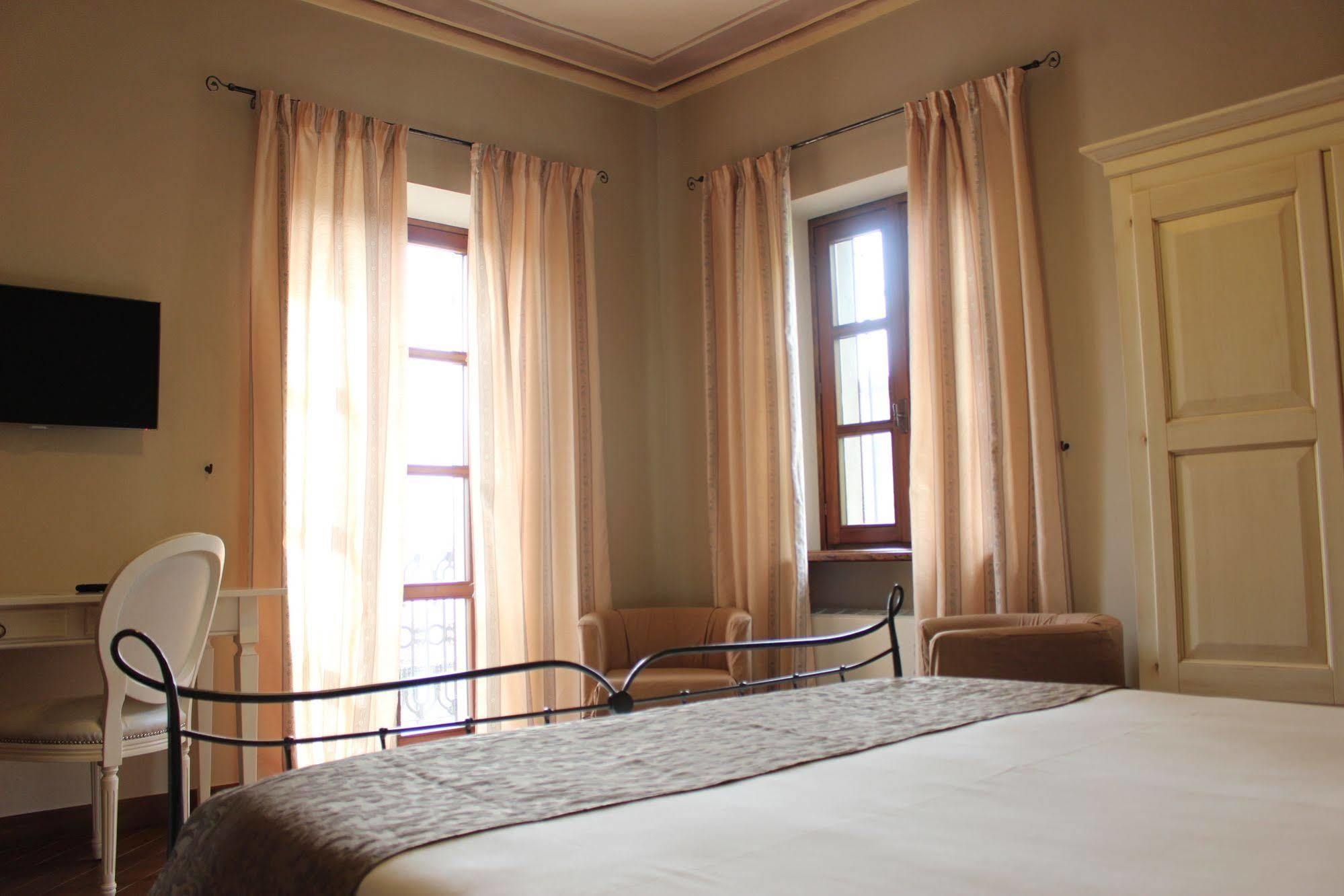 Dimora Cortese Castagnole delle Lanze Exterior photo
